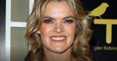 what is Missi Pyle height