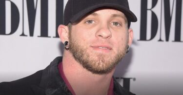 What is Brantley Gilbert height