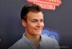 What is Peyton Meyer height